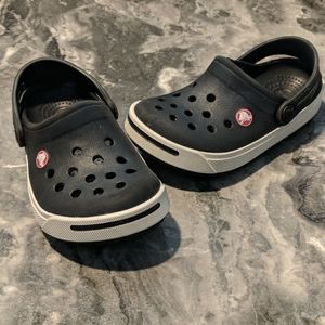 Crocs. Toddler size 6/7